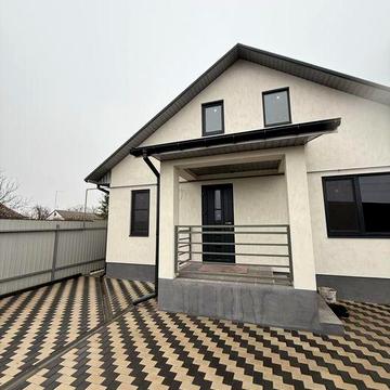 Продам новый дом в центре Нерубайского