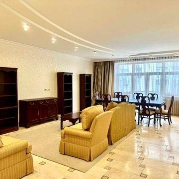 Здам в оренду 260м2 в центрі! Золоті Ворота! Хрещатик! Софія