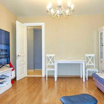 3к. Липки. пер. Гордиенко. (возле Богомольца) М. Арсенальная, Кловская