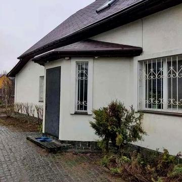 Академічна вул.