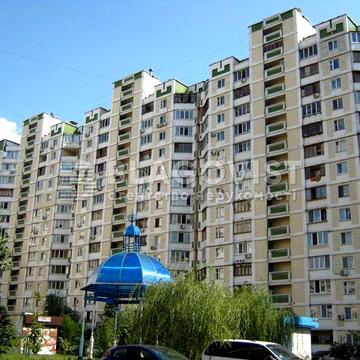 Продаж 4-кімнатної квартири Київ вул. Вишняківська 7а