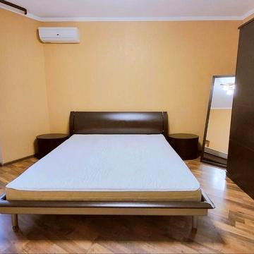 Княжий Затон вул., 21