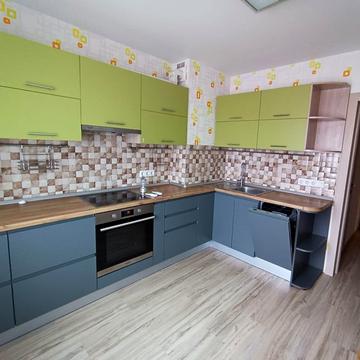 Сергія Данченка вул., 5