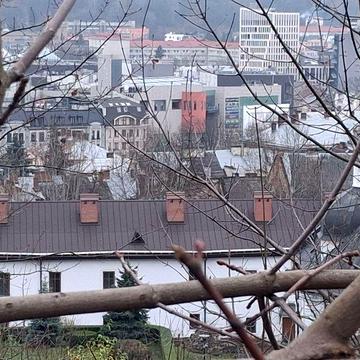 Квартира для майстра біля ТЦ FORUM