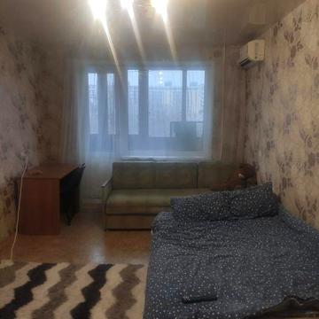 Здам Центр  1 кімнатну квартиру