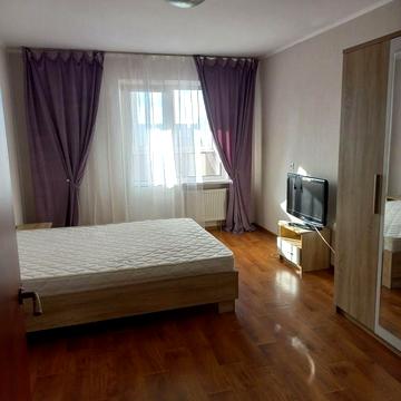 Здолбунівська вул., 13