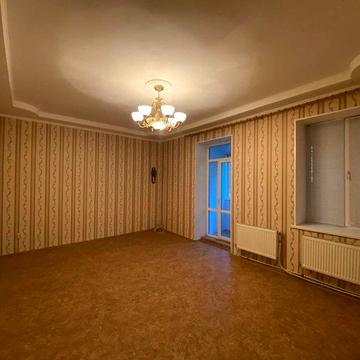 Продаж двокімнатной квартири Центр. Сертифікат.