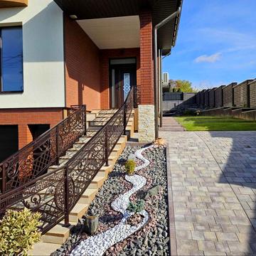 Срібляста вул., 30