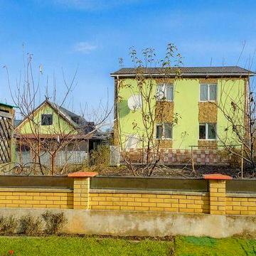 Продам будинок смт Ярмолинці