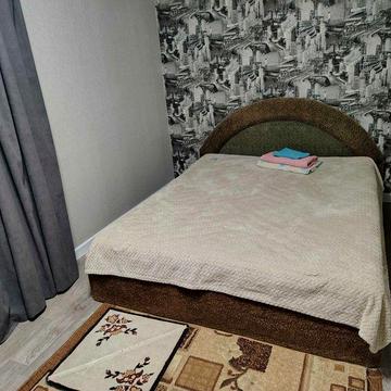 Здам в довгострокову оренду  або продам