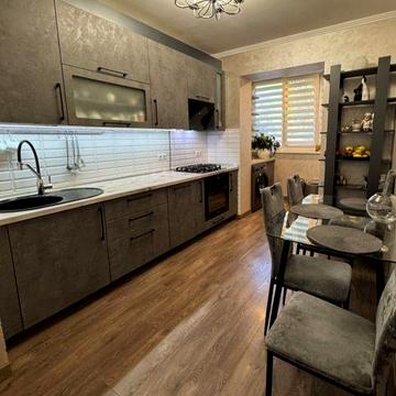 Продам трёхкомнатную квартиру на Салтовке