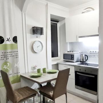 Зоологічна вул., 8