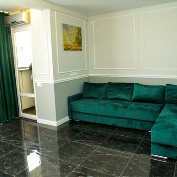 Глибочицька вул., 13