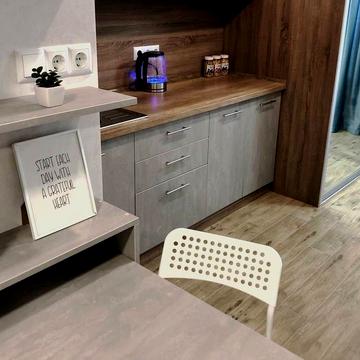 Центральна вул., 21-А