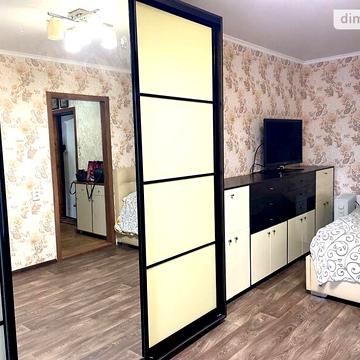 Продаж 2к Квартира Космонавтів вулиця