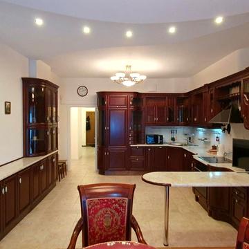 Провіантська вул. (Галі Тимофєєвої), 3