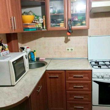 Продам 2-х комнатную квартиру ул. Парамонова