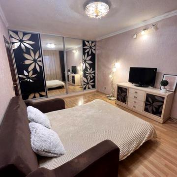 Петра Григоренка просп., 5