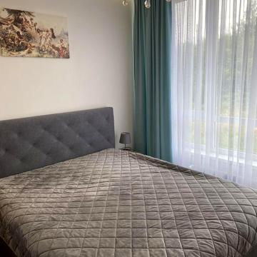 Під Голоском вул., 24