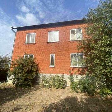 Продам 2-поверховий добротний будинок с. Івашки