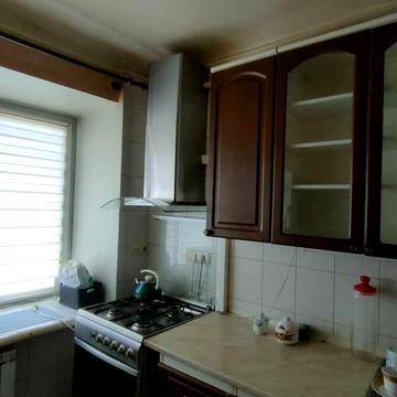 Оболонська вул., 23/48