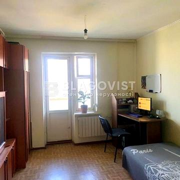 Продаж 4-х кімнатної квартири Драгоманова 20 Дарницький район Позняки