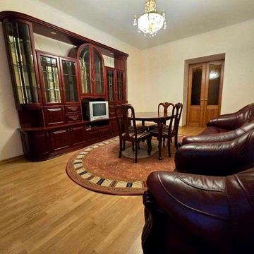 Продаж 3к.кв,центр, метро Г.Сковороди