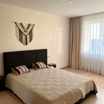 Жасминова вул., 11