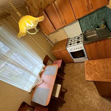 Вільна 1 кім на Лесі Українки