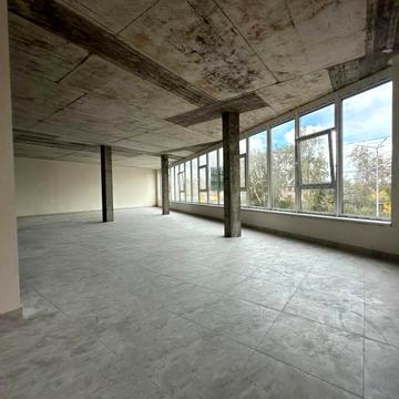 Київська, 12