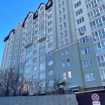 Глибока вул., 24