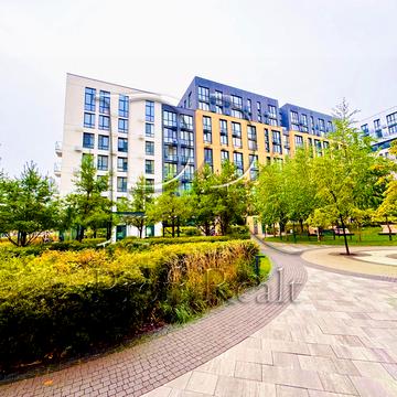 Салютна вул., 2к17