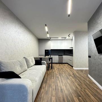 Юліана Пелеша вул., 3