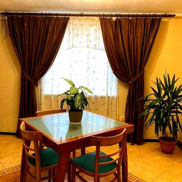 Продам 3 кімнатну кв-ру на вул. Різдвяна ! Слободка!