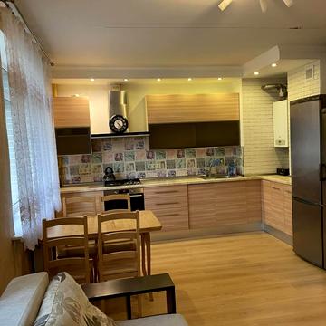 Мрії вул. (Пушкінська), 2-М