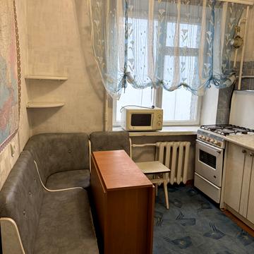 Трудова вул., 15