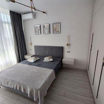 Аренда.Центр.Сдам 1ком.квартиру и кухня-студия ЖК 4 Сезона/Проспект Ше