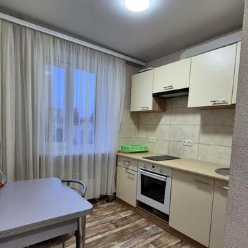 Лузанівська вул., 65а