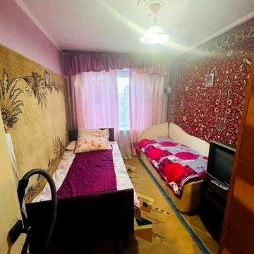 Оренда 2 кім. квартири, вул. Братів Дужих (Комарова).