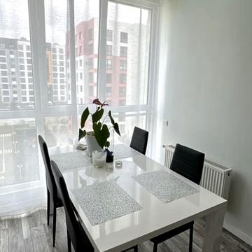 В.Чорновола, 91