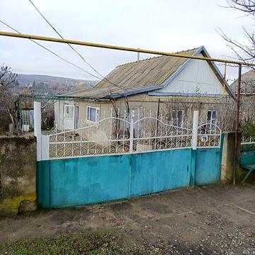 Продам будинок в сел. Бесарабське ( Тарутино) вул. Бессарабська79.