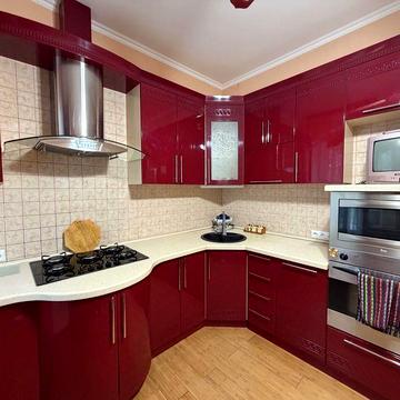 Сдается 3 кк на Набережной! Центр!