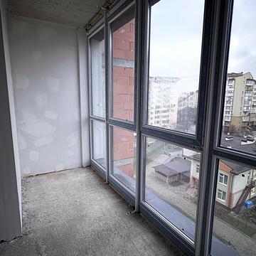 Хіміків вул., 43