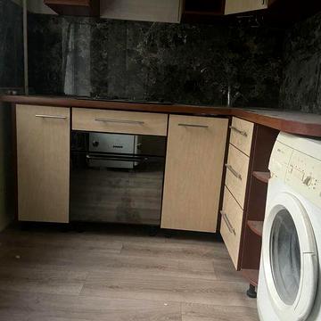 Сдам однокомнатную квартиру с евроремонтом