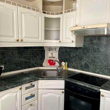 Трехкомнатная кв метро Научная