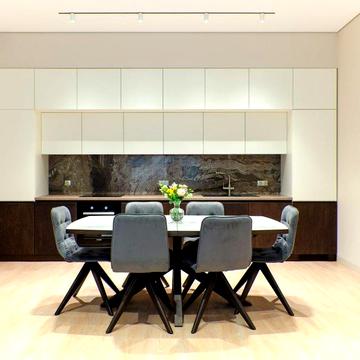 Премиум сегмент. Продам 3 ком. Королеские Сады Французский бульвар.