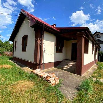 Будинок недалеко від Міста,6 соток Землі