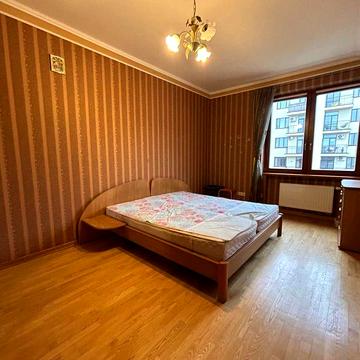 Оренда 4 кім квартири, вул Лукаша