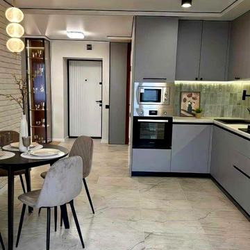 Стильна квартира поблизу ТРЦ Подоляни