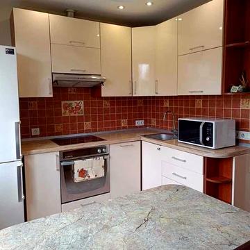 Здається 3 кімнатна квартира Святошинський район